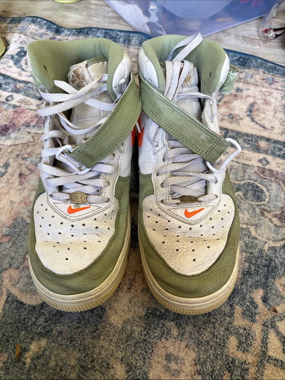 Nike High-Top Sneakers in Olive Green, White & Orange